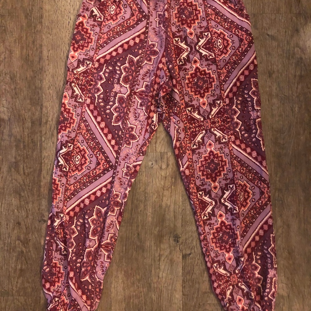 Comfy, cute, and colorful paisley print joggers